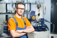 Портрет опытного промышленного работника Стоковые Фото Портрет опытного промышленного работника Стоковые Фото
