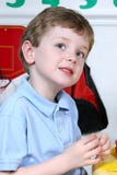 прелестные год preschool мальчика 4 старый стоковые изображения rf прелестные год preschool мальчика 4 старый стоковые изображения rf