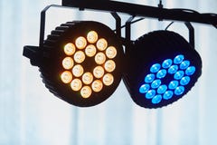 Прибор forstage СИД профессиональный освещая покрасил Света приведенные для диско стоковое изображение rf Прибор forstage СИД профессиональный освещая покрасил Света приведенные для диско стоковое изображение rf