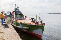 Приведенные armored времена шлюпки BKA-73 Великой Отечественной войны стоковое изображение Приведенные armored времена шлюпки BKA-73 Великой Отечественной войны стоковое изображение