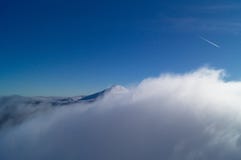 Приключения зимы саммит carpathians Украина стоковое изображение Приключения зимы саммит carpathians Украина стоковое изображение