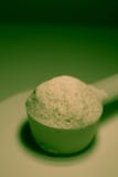 Разделайте чашку протеина whey стоковое фото Разделайте чашку протеина whey стоковое фото