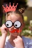 Ребенок имея потеху стоковая фотография Ребенок имея потеху стоковая фотография