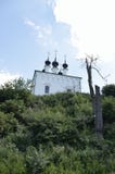 Река Kamenka в Suzdal стоковые изображения rf Река Kamenka в Suzdal стоковые изображения rf