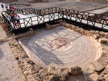 Римская мозаика на доме Theseus, Kato Paphos, Кипра стоковое изображение rf Римская мозаика на доме Theseus, Kato Paphos, Кипра стоковое изображение rf