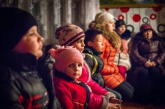 Рождественские гимны для рождества 8-ое января 2016 в зоне Kaluga (центральная Россия) стоковые изображения rf Рождественские гимны для рождества 8-ое января 2016 в зоне Kaluga (центральная Россия) стоковые изображения rf