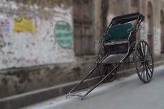 Рука вытянула рикшу все еще используемую в городе утехи Kolkata в Индии стоковые фотографии rf Рука вытянула рикшу все еще используемую в городе утехи Kolkata в Индии стоковые фотографии rf