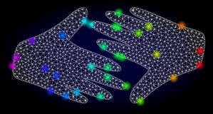 Рукопожатие справедливой торговли сетки вектора 2D с пятнами покрашенными радугой накаляя бесплатная иллюстрация Рукопожатие справедливой торговли сетки вектора 2D с пятнами покрашенными радугой накаляя бесплатная иллюстрация