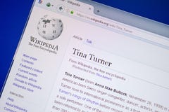 Рязань, Россия - 9-ое июля 2018: Страница на Wikipedia о тернере Тины на дисплее ПК стоковые фото Рязань, Россия - 9-ое июля 2018: Страница на Wikipedia о тернере Тины на дисплее ПК стоковые фото