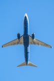 Самолет Ryanair в небе стоковые фото Самолет Ryanair в небе стоковые фото