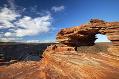 Свод утеса окна природы естественный в Kalbarri NP, Австралии стоковые изображения Свод утеса окна природы естественный в Kalbarri NP, Австралии стоковые изображения