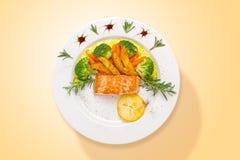 Семги с соусом карри и свежими овощами r стоковая фотография rf Семги с соусом карри и свежими овощами r стоковая фотография rf