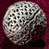 Серебряная сфера для процесса принятия ювелирных изделий Стоковые Изображения RF Серебряная сфера для процесса принятия ювелирных изделий Стоковые Изображения RF