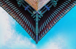 Симметричная крыша стоковое фото rf Симметричная крыша стоковое фото rf