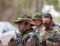 Солдаты ратников конкуренции спорт дилетанта стоковые фотографии rf Солдаты ратников конкуренции спорт дилетанта стоковые фотографии rf