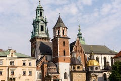 Собор Wawel & x28; Poland& x29; стоковое изображение rf Собор Wawel & x28; Poland& x29; стоковое изображение rf