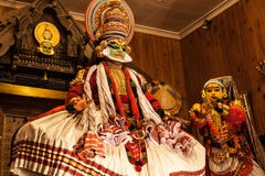 Совершитель Kathakali в добродетельной роли зеленого цвета pachcha Стоковые Фото Совершитель Kathakali в добродетельной роли зеленого цвета pachcha Стоковые Фото