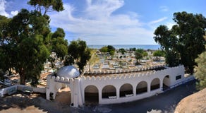Старое кладбище около Medina, Hammamet, Туниса, среднеземноморского s стоковая фотография Старое кладбище около Medina, Hammamet, Туниса, среднеземноморского s стоковая фотография