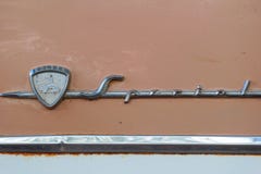 Старый год сбора винограда holden особенный клеймить на автомобиле стоковая фотография rf Старый год сбора винограда holden особенный клеймить на автомобиле стоковая фотография rf