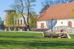 Старый городок, город, парк замка в Cesis, Латвии 2014 стоковые изображения rf Старый городок, город, парк замка в Cesis, Латвии 2014 стоковые изображения rf