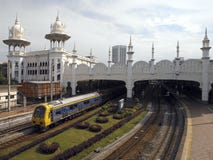 Старый железнодорожный вокзал Куалаа-Лумпур - Малайзия стоковые изображения rf Старый железнодорожный вокзал Куалаа-Лумпур - Малайзия стоковые изображения rf