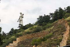 Статуя Тбилиси матери родины стоковая фотография Статуя Тбилиси матери родины стоковая фотография