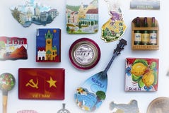 Сувениры перемещения, магниты на холодильнике стоковое фото Сувениры перемещения, магниты на холодильнике стоковое фото