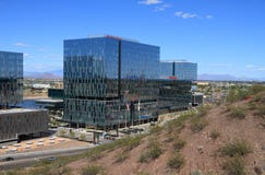 США, Аризона/Tempe: Новые корпоративные штабы фермы положения стоковые фотографии rf США, Аризона/Tempe: Новые корпоративные штабы фермы положения стоковые фотографии rf