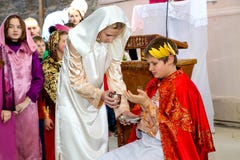 Театральное представление библейской сцены Распятие Христос стоковые фото Театральное представление библейской сцены Распятие Христос стоковые фото