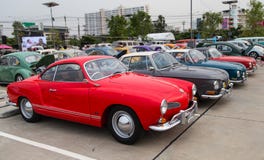 Тип 14 и VW Karmann Ghia выставка 34 в встрече клуба VW стоковое изображение Тип 14 и VW Karmann Ghia выставка 34 в встрече клуба VW стоковое изображение