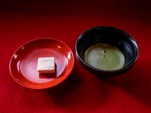 Торт виска зеленого чая и золота стоковое фото rf Торт виска зеленого чая и золота стоковое фото rf