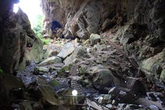 Тропка в подземелье стоковое фото Тропка в подземелье стоковое фото
