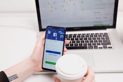 Тула, Россия - 18-ое февраля 2019: Логотип на имени пользователя, страница приложения средств массовой информации Facebook социал стоковая фотография rf Тула, Россия - 18-ое февраля 2019: Логотип на имени пользователя, страница приложения средств массовой информации Facebook социал стоковая фотография rf