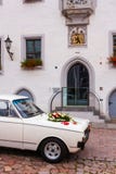 Украшение автомобиля свадьбы стоковая фотография Украшение автомобиля свадьбы стоковая фотография