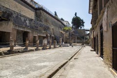 Улица Италии кампании улицы Геркуланума старая римская стоковые фотографии rf Улица Италии кампании улицы Геркуланума старая римская стоковые фотографии rf