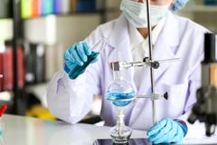 Установите химического развития и фармации трубки в лаборатории, bioc стоковые фотографии rf Установите химического развития и фармации трубки в лаборатории, bioc стоковые фотографии rf