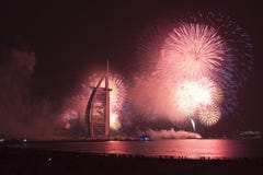 Фейерверки Нового Года Дубай стоковая фотография Фейерверки Нового Года Дубай стоковая фотография