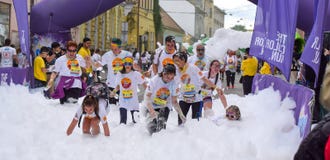 Фестиваль Cluj Napoca 2019 бега цвета, Румыния стоковые фото Фестиваль Cluj Napoca 2019 бега цвета, Румыния стоковые фото