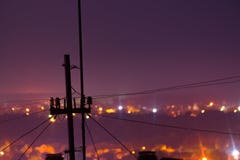 Фото долгой выдержки Большая городская жизнь с освещением стоковые фотографии rf Фото долгой выдержки Большая городская жизнь с освещением стоковые фотографии rf