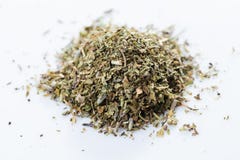 Французская смесь herbes на белой предпосылке o стоковая фотография rf Французская смесь herbes на белой предпосылке o стоковая фотография rf