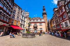 Центральная площадь в Cochem, Германии стоковые изображения Центральная площадь в Cochem, Германии стоковые изображения