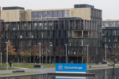 Эссен, северная Рейн-Вестфалия/Германия - 22 11 18: штабы ThyssenKrupp более quartier в Эссене Германии стоковое фото Эссен, северная Рейн-Вестфалия/Германия - 22 11 18: штабы ThyssenKrupp более quartier в Эссене Германии стоковое фото