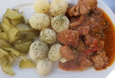 Я люблю ем мясо и картошку стоковое изображение Я люблю ем мясо и картошку стоковое изображение