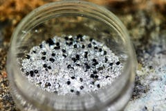 Яркое белое и черный алмаз стоковые фото Яркое белое и черный алмаз стоковые фото