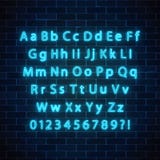 传染媒介霓虹样式字体 与大写和小写字母的发光的霓虹字母表在黑暗的砖墙背景 库存例证 传染媒介霓虹样式字体 与大写和小写字母的发光的霓虹字母表在黑暗的砖墙背景 库存例证
