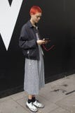 在伦敦时尚星期期间,在街道上的人们 库存图片 在伦敦时尚星期期间,在街道上的人们 库存图片