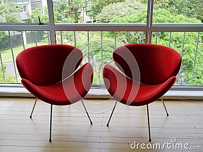 1950s: modernist red chairs Stock Photo