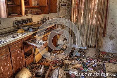 An Abandoned Farm House decays forgotten in rural South Dakota Editorial Stock Photo