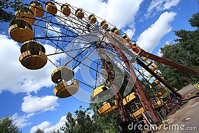 Abandoned Ferris Wheel, Extreme Tourism in Chernobyl Editorial Stock Photo