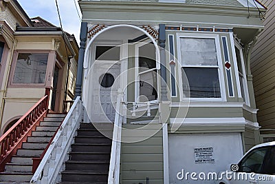 An abandoned single family multi-story house in San Francisco, 2. Editorial Stock Photo